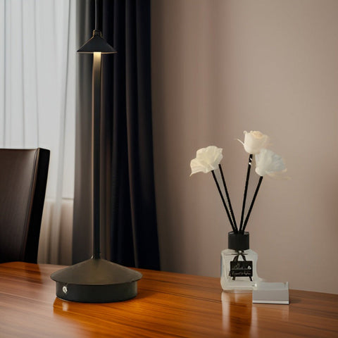 Smart VersaLight – Rechargeable LED Lamp with Touch Control for Stylish Rooms
