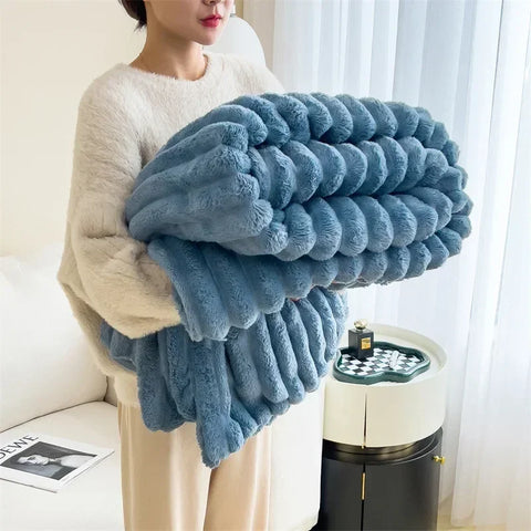 Snugglea Fleece Throw Blanket – Soft Checked Faux Lambswool